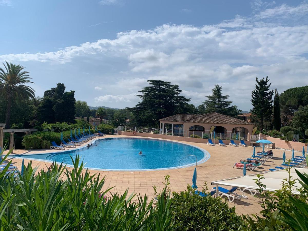 Appartement Grimaud Bord De Mer Eksteriør billede